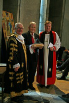 Bruce Kent with Mayor Jack Harrison and Bishop of Warwick