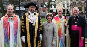Archbishop Longley with l-r  Acting Dean, Canon Peter Howell-Jones, Lord Mayor of Birmingham, Councillor Michael Wilkes, Lady Mayoress, Anglican Bishop of Birmingham, Bishop David Urquhart. Picture: Peter Jennings.