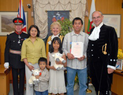 New Citizens (Photo - City & County of Swansea. http://www.swansea.gov.uk)
