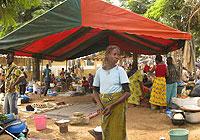 Displaced people in Ivory Coast image UNICEF