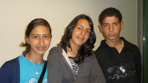 Palestinian schoolchildren in London- pic ICN