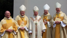 Archbishop Michael Fitzgerald, centre, with L-R: Fr Paul Hannon, Archbishop Bernard Longley; Archbishop Kevin McDonald, Bishop Philip Pargeter