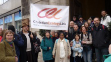 CEL preparing to march: Rev Steve Paynter, Ruth Jarman & daughter (rt)