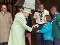 Two Scouts meet Queen