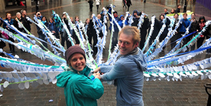 After a sunise solidarity walk through London we delivered an amazing 60,421 actions to Downing Street. 