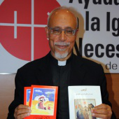 Bishop William with ACN resources