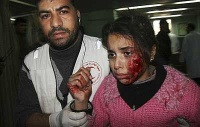 injured girl brought to Gaza hospital   image:  STW