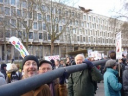  'Keystone pipeline' outside US Embassy 