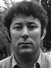 Seamus Heaney 1970 - Wiki image