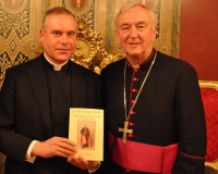 Fr Vickers with Archbishop Nichols at the launch of 'By the Thames Divided'