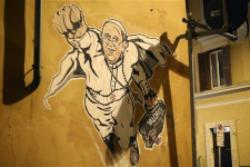 Anonymous graffiti in Borgo Pio district