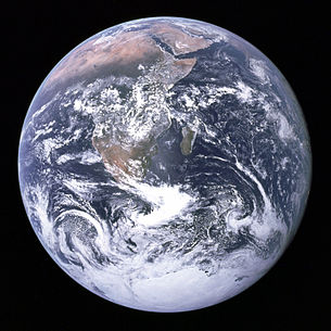 Earth seen from Apollo 17 (1972) 