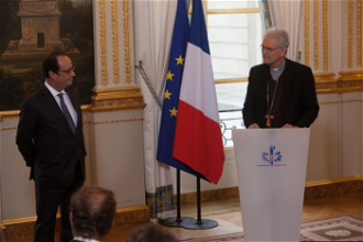 President Hollande with Bishop Leonardo Steiner 