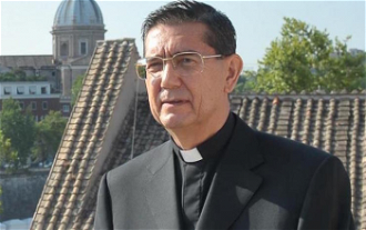  Bishop Ángel Ayuso Guixot
