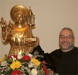 Fr Mario with St Anthony's Reliquary