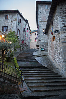 Steps in Gubbio