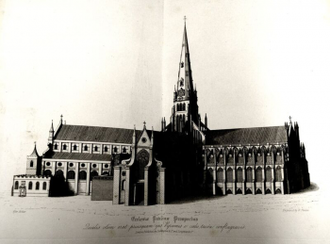 St Paul's before 1561
