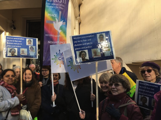 2nd l-r: Mellissa Martin, Pat Gaffney, Dr Tina Beatty, Judy Dixey, Dr Jenny Rossitter in Grosvenor Square