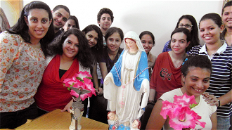 Young Coptic Catholic group - image ACN