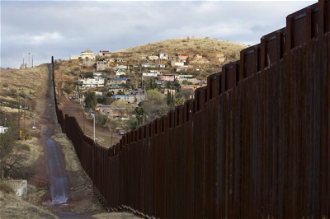 Fence at US/Mexico border