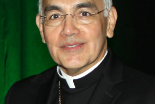 Bishop Joe S Vásquez