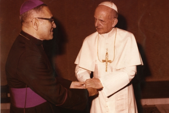 Archbishop Romero meets with Pope Paul V on 21 June 1976