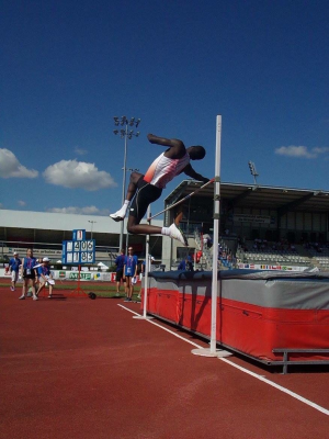 Incredible' West London pupil high jump record |