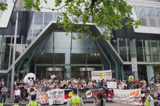 AGM Protest  Credit: London Mining Network