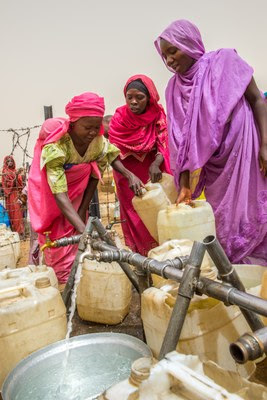 People affected by Darfur conflict have clean water thanks to ACT/Caritas. Image: Annie Bungeroth/ACT Alliance