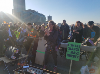 Prayers on Blackfriars Bridge