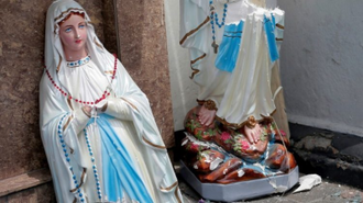 Broken statue at St Anthony's Catholic Shrine in Kochchikade