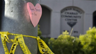 Condolence messages at the Poway Synagogue