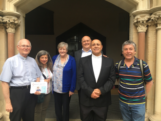 L-R: Parish Priest Fr John Deehan, Suad Younan, Brenden Metcalfe from Friends of the Holy Land, Fr Abousada and Paul Pegismondi