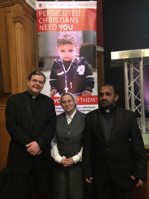 l-r: ACN Chaplain, Fr Dominic Robinson SJ, Sr Annie, Fr Nishantha