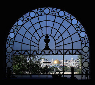 View to Temple Mount from Dominus Flevit Church in Jerusalem, by Berthold Werner - Wiki Image