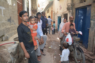 Christians forced to live in overcrowded conditions © Aid to the Church in Need)