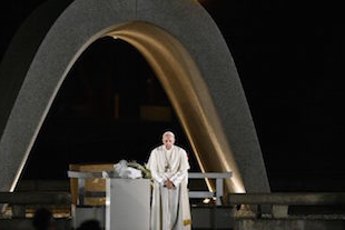 Pope Francis at Hiroshima Peace Memorial November 2019  (ANSA)