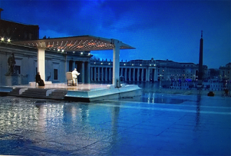 Pope delivers special Urbi et Orbi message in a deserted rainy St Peter's Square - ICN screenshot