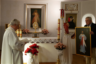 Consecration of Divine Mercy Painting, Warsaw