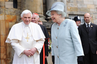 Queen Elizabeth and Pope Benedict during his 2010 visit . Photo: Mazur/CBCEW.org.uk
