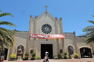 'No to Kaliwa Dam' sign on St Mark and the Child Jesus Cathedral.  Infanta, Quezon April 7, 2019. image CBCP News