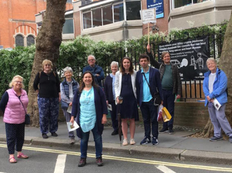 Tree walkers in Morpeth Terrace