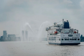 Global Mercy sails into Antwerp