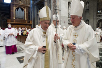 Pope Francis with Cardinal Vincent at CCEE Mass