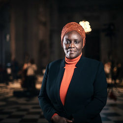 Amanda Khozi Mukwashi