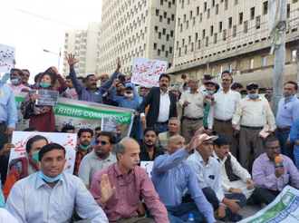 Christian, Hindu and Muslim demonstrators in Karachi against forced conversions ©ACN