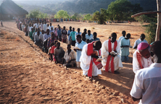 Good Friday devotions in Nuba Mountains, Sudan © Aid to the Church in Need