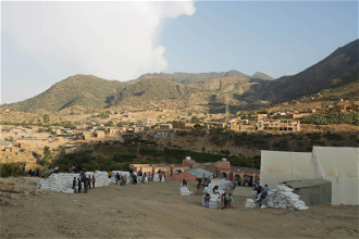 Food distribution camp near Alitena, Tigray ©ACN/Magdalena Wolnik