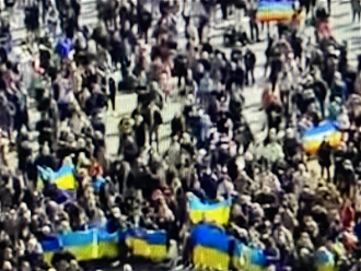 Ukrainian flags in crowd - screenshot