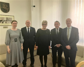 Members of the alliance with Lithuanian Prime Minister Ingrida SimonUte